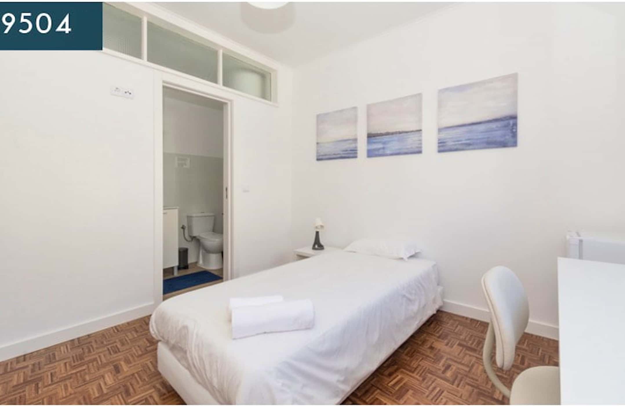 Rua do Arco do Carvalhão (Students only)