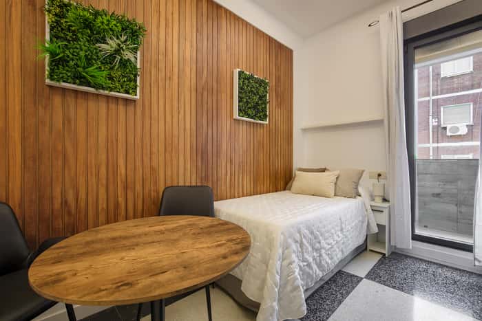 Listing photo thumbnail