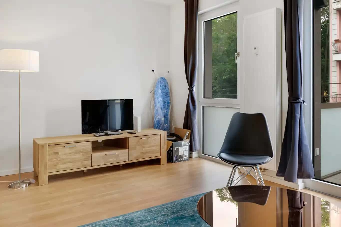 Furnished Studio with Balcony in Adlershof