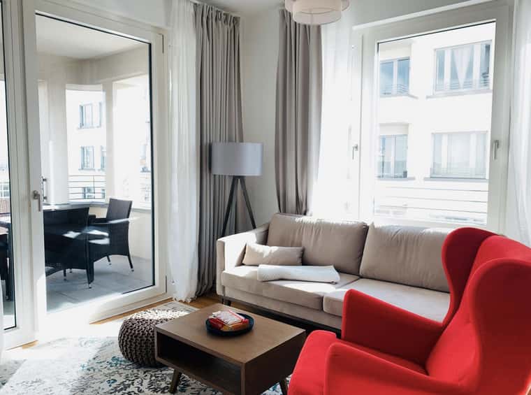 Gita - Kompakte, luxurioese Wohnung am Potsdamer Platz mit Balkon 0