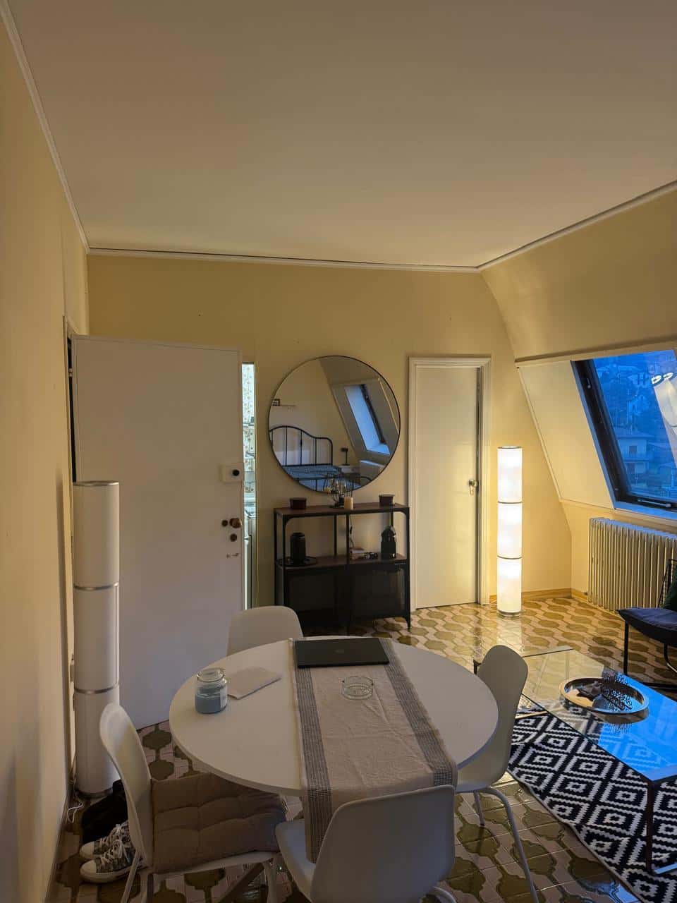 Apartamento en Via Provinciale, Lanzo D'intelvi para 49 m² con 1 dormitorio