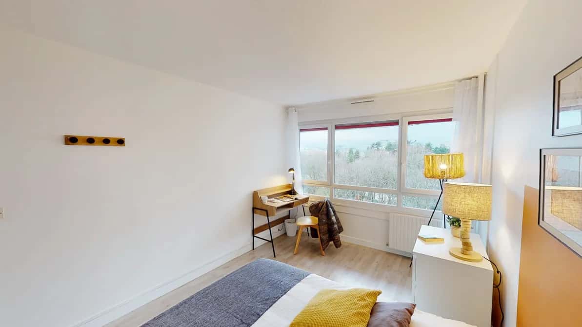 Room in Rue Salvador Allende, Nanterre for 85 m² with 4 bedrooms