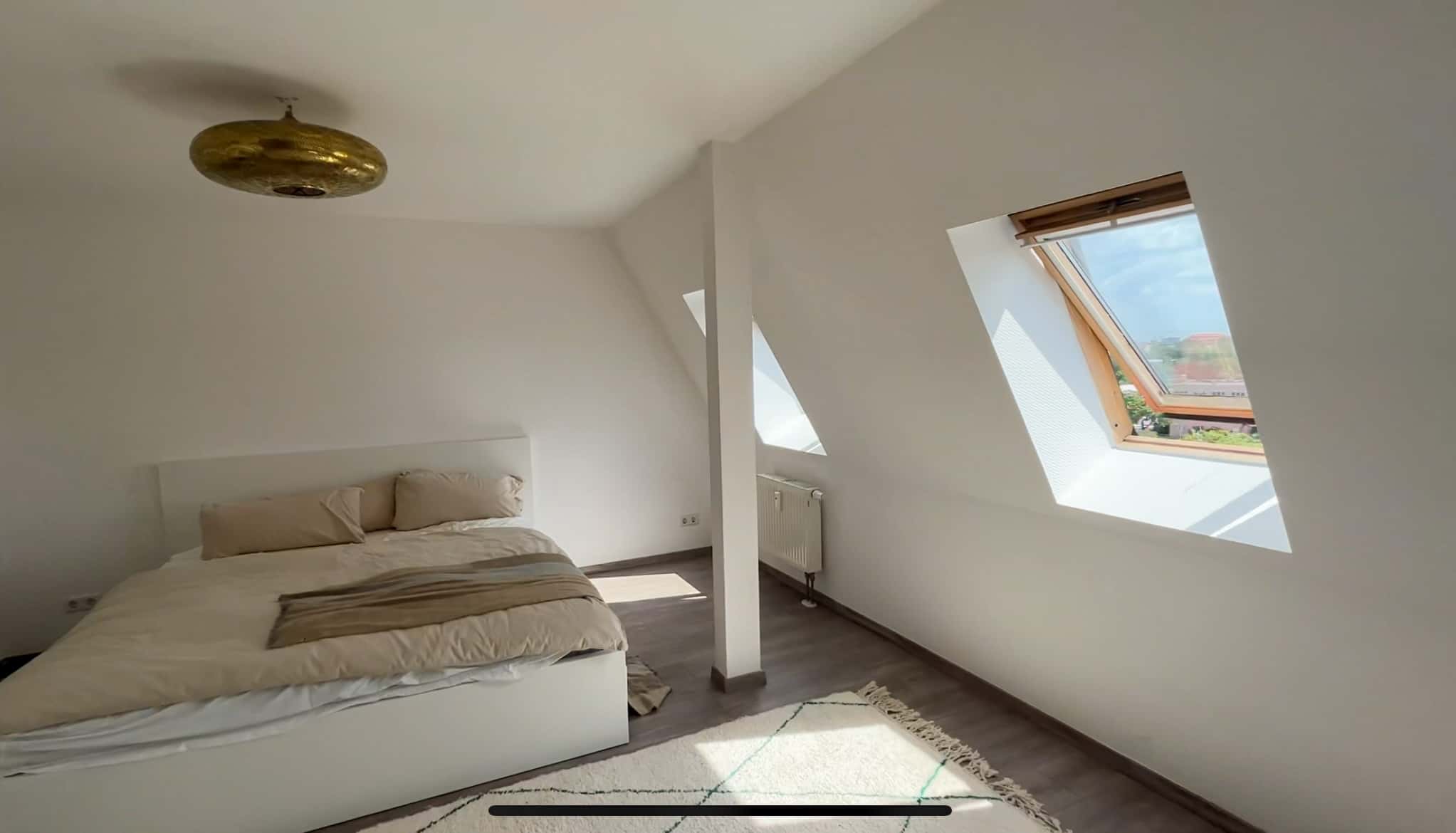 Appartement dans Mierendorffplatz, Berlin pour 100 m² avec 2 chambres