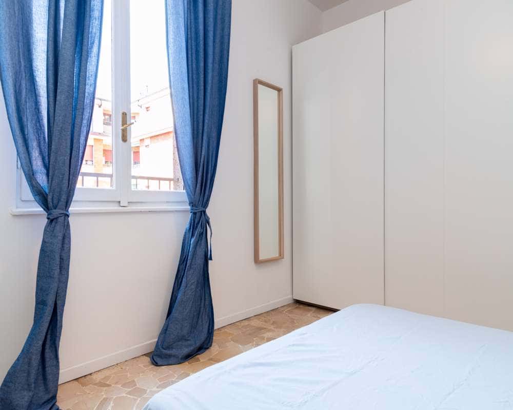 Stanza in Via Luigi Scrosati