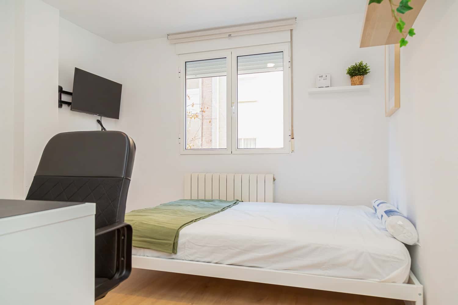 H3 - C/ Nuestra Señora del Salz 29, 1º A - (5H2B), AG, ZGZ