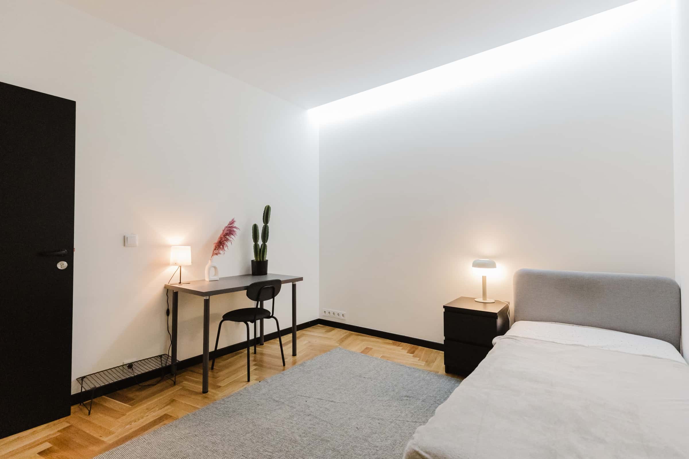 Extra large room in Porto - Room 8