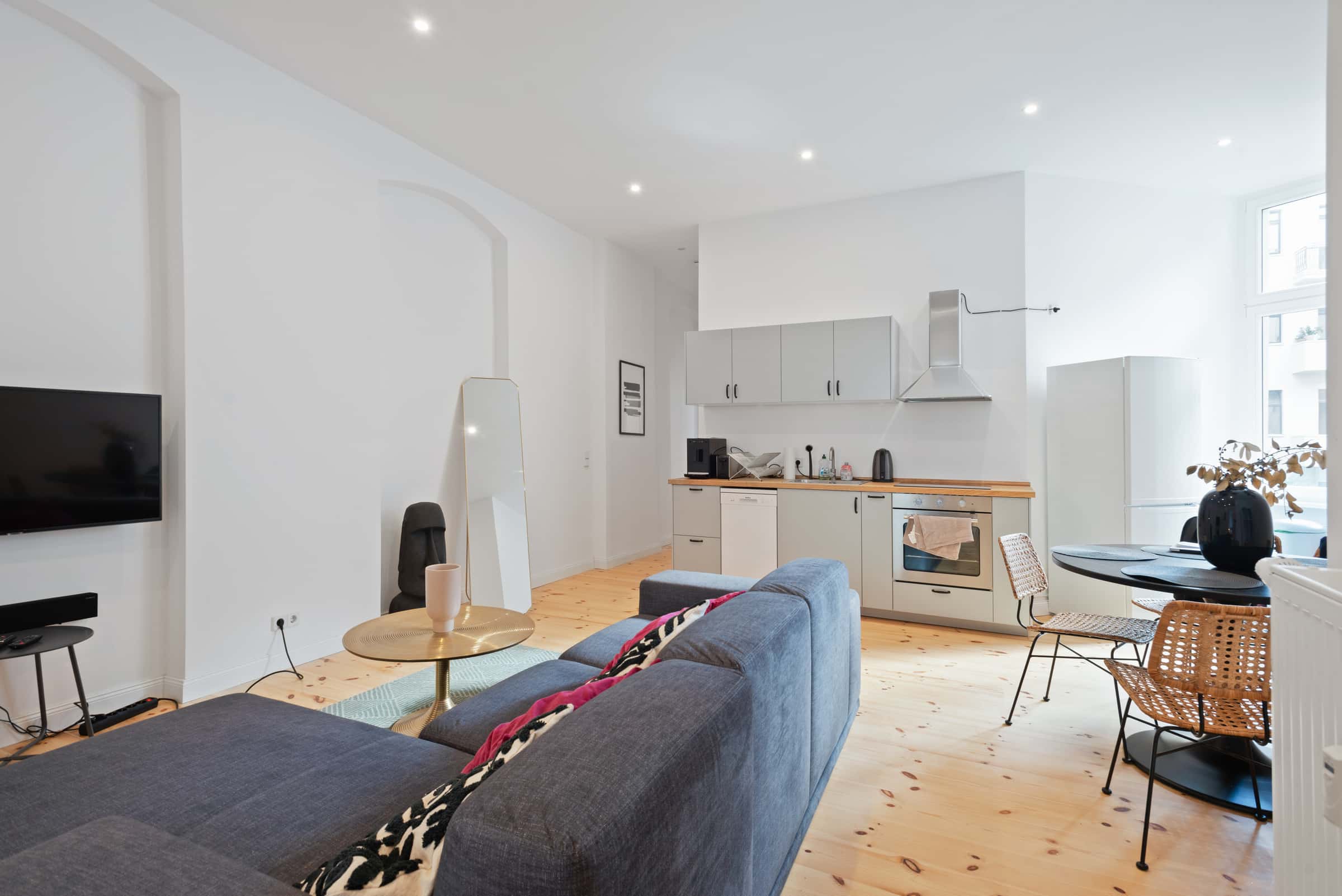 Richard-Sorge-Strasse 25DE-01-061-002H 3