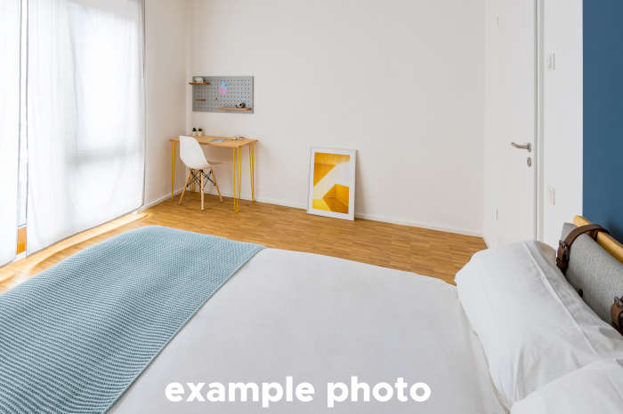 Listing photo thumbnail