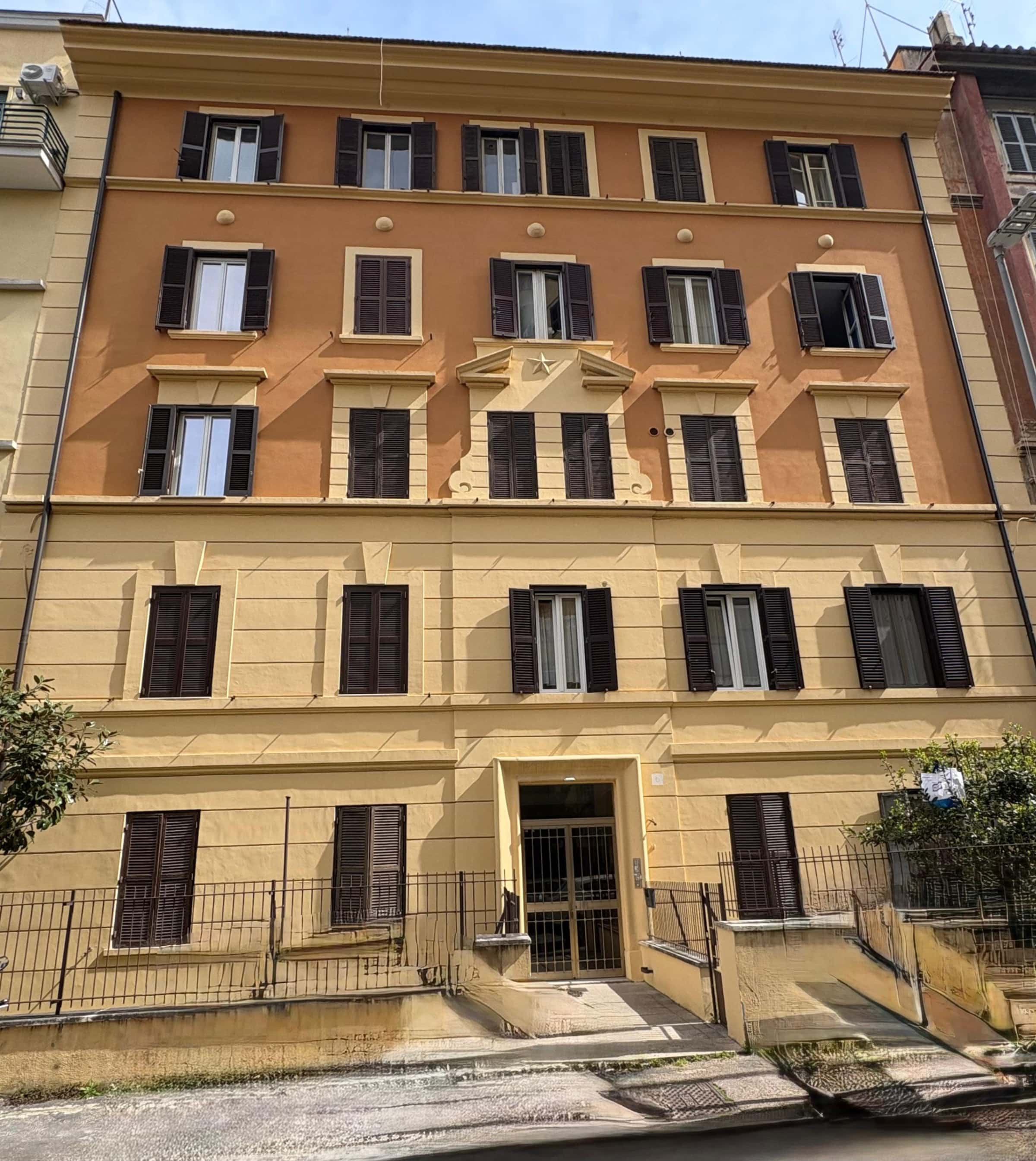 Apartment Rome, 1 bed — photo 37