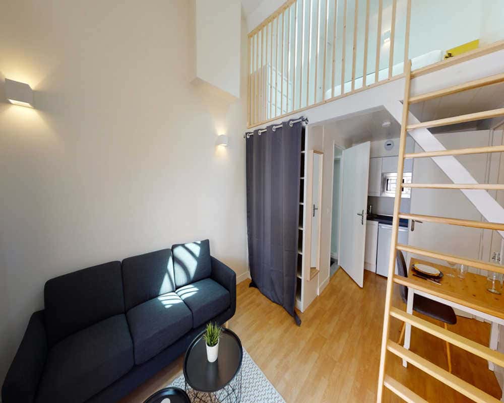 Chambre dans le rue Bellegarde