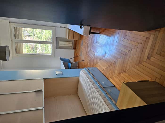 Listing photo thumbnail