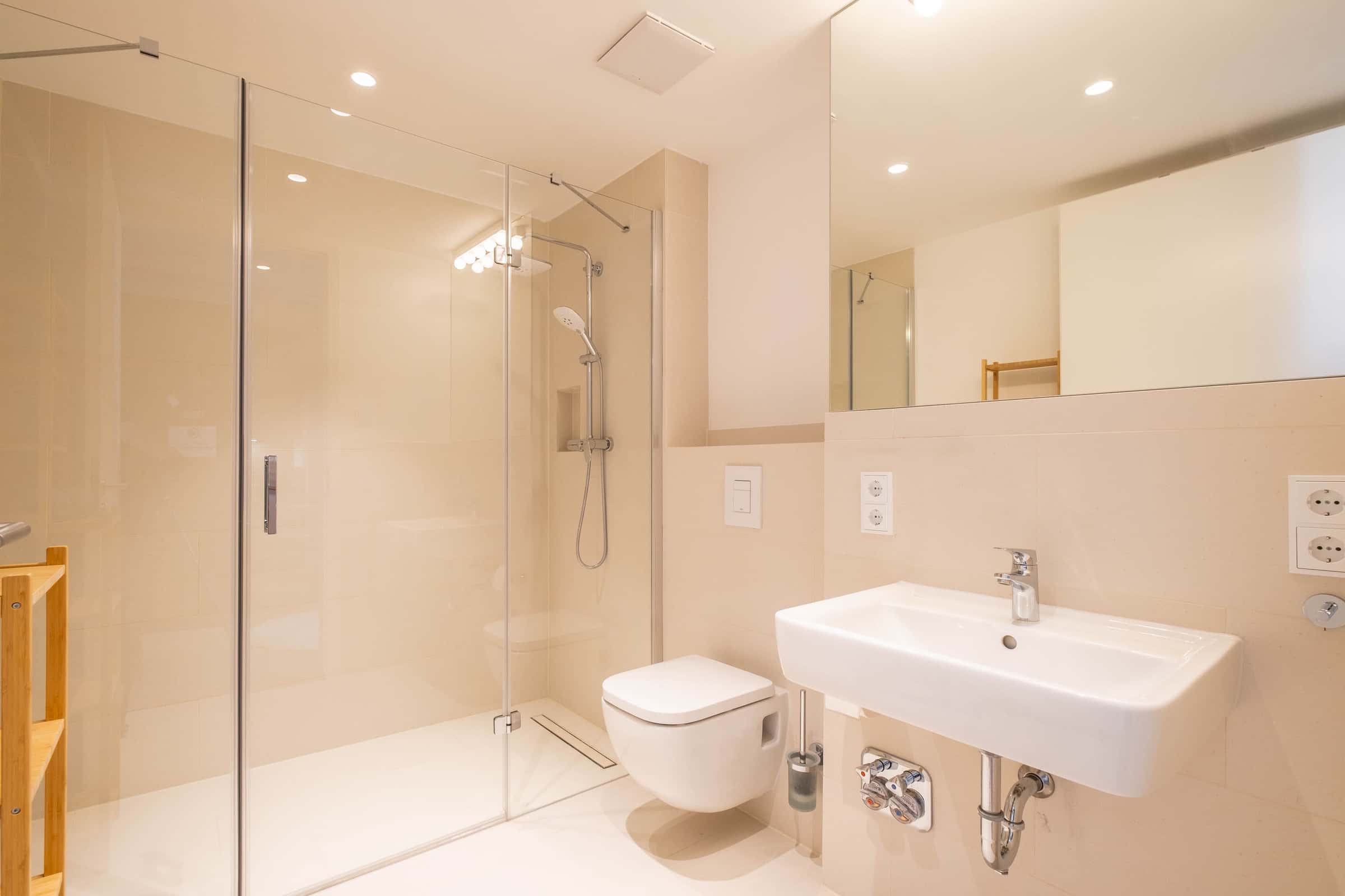 1-bedroom apartment for rent in Berlin, bills included