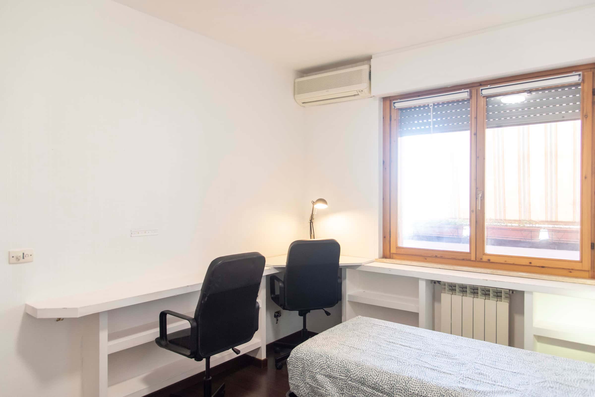 Stanza 28 (posto letto 2) in via Eretum, Roma (vicino UniCamillus)