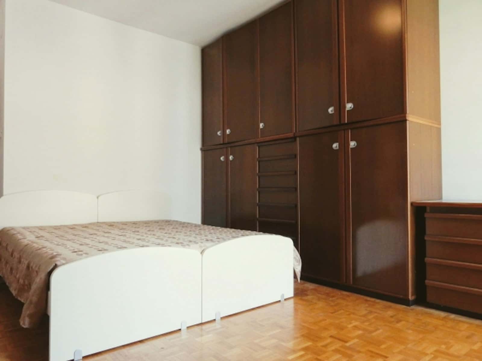 Zimmer in Via San Pio X, Trento für 83 m² mit 3 Schlafzimmer