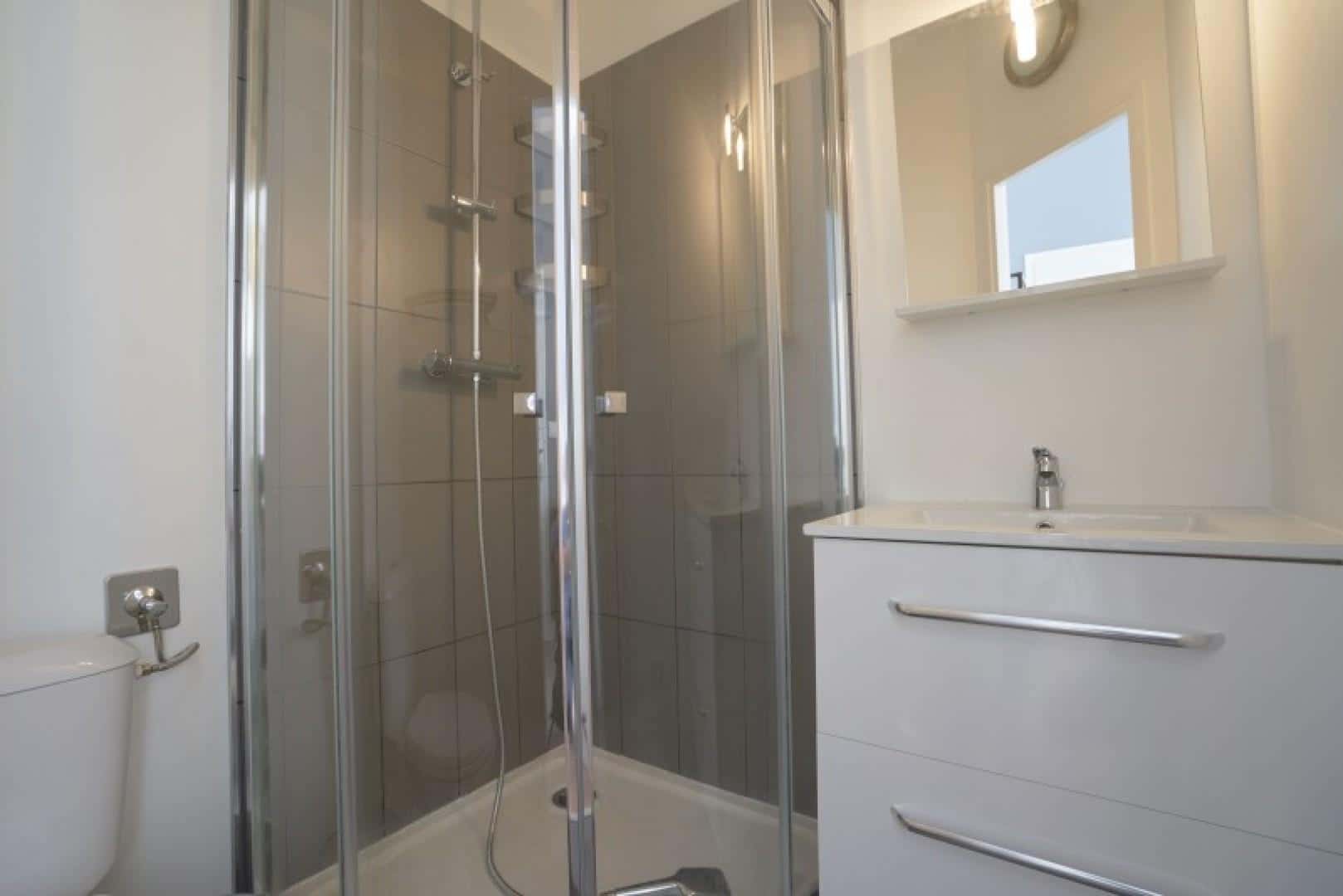 Chambre 1 - DUGUESCLIN