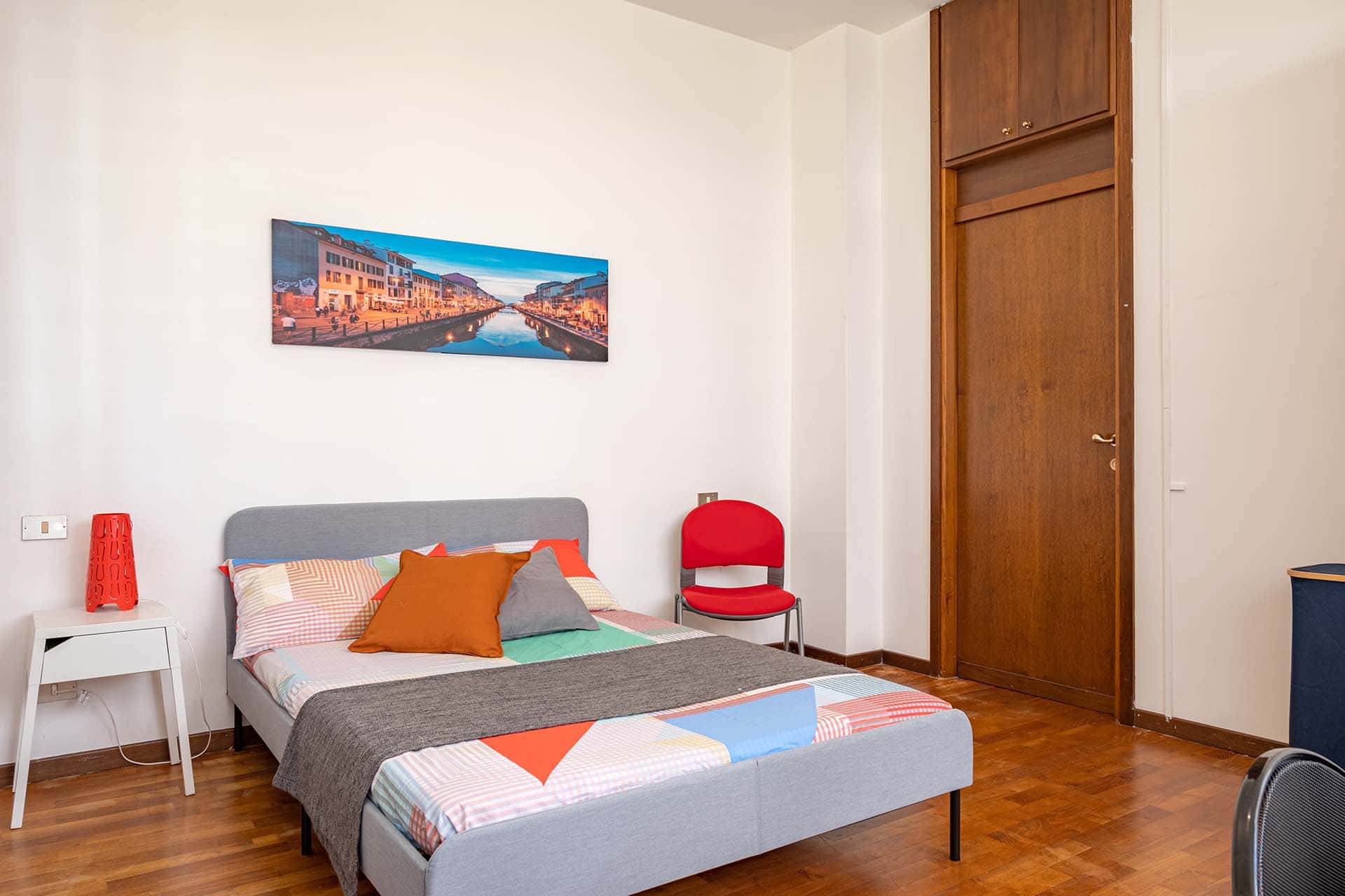 via privata fracchia 4  private room s4