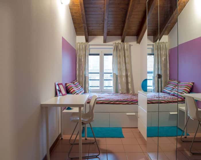 Listing photo thumbnail