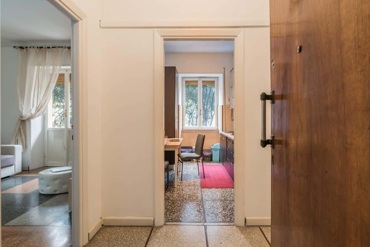 Apartment Rome, 1 bed — photo 9