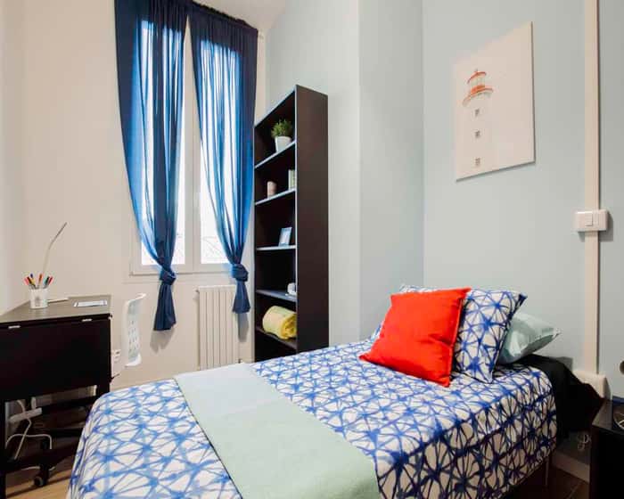 Listing photo thumbnail