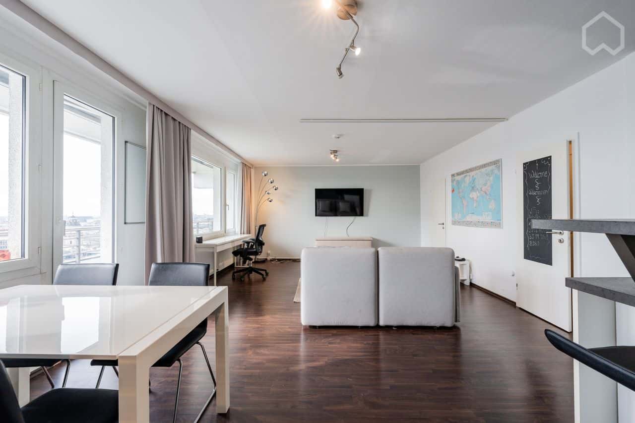 Apartment in Leipziger Straße, Berlin for 75 m² with 1 bedroom - Photo 1
