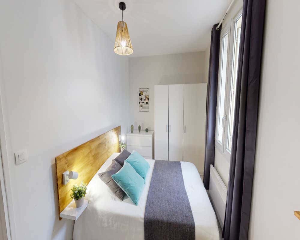 Chambre dans le rue du Puits du Palais