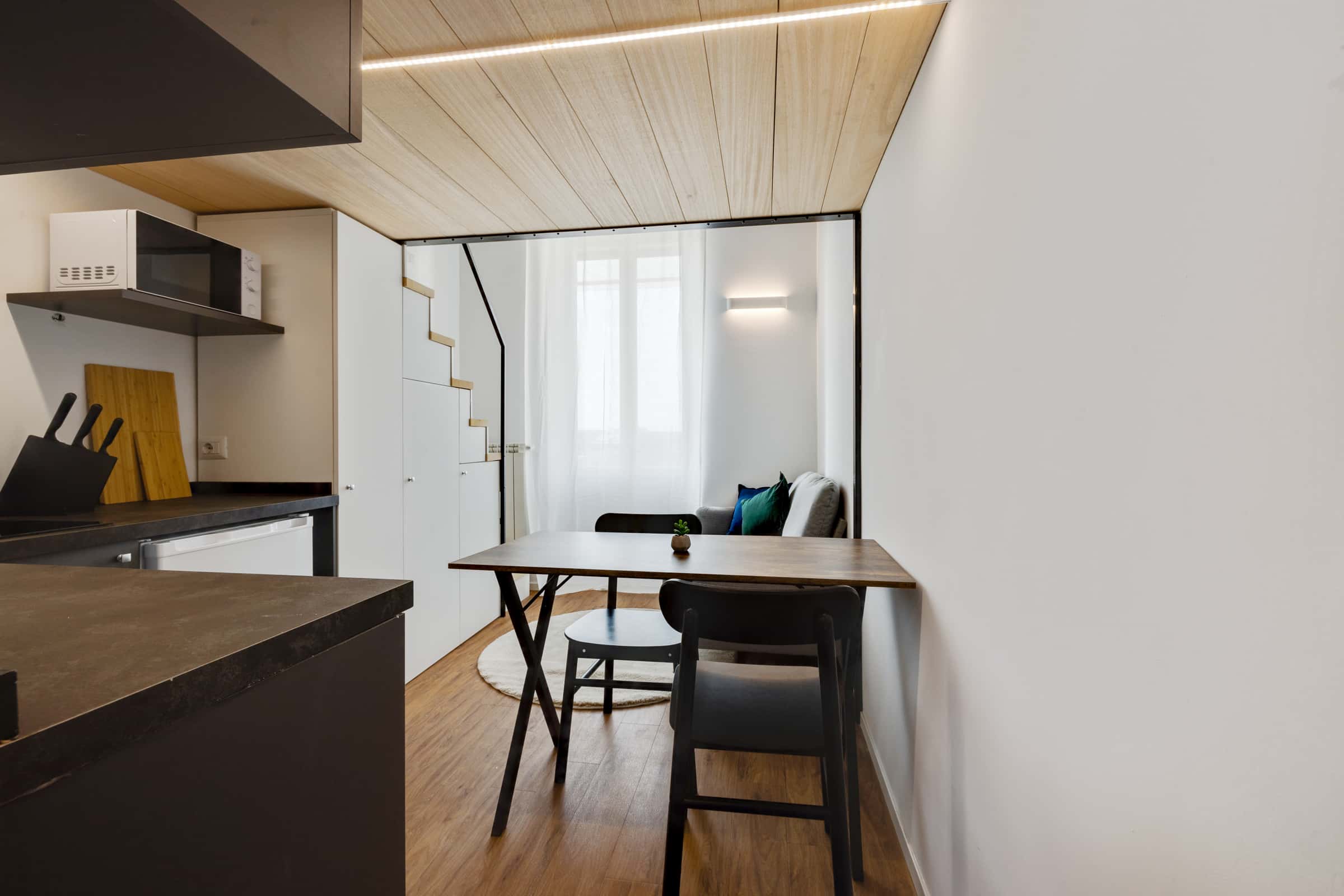 Cozy Penthouse with Stunning View & Balcony 1
