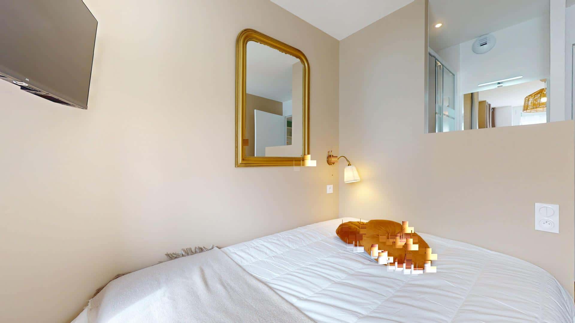 Chambre 2 - FRAISSINETTE