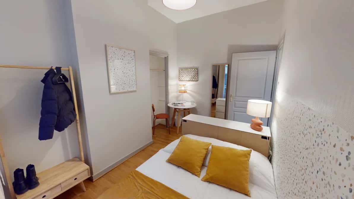 Habitación en Rue du Président Édouard Herriot, Lyon para 148 m² con 7 dormitorios