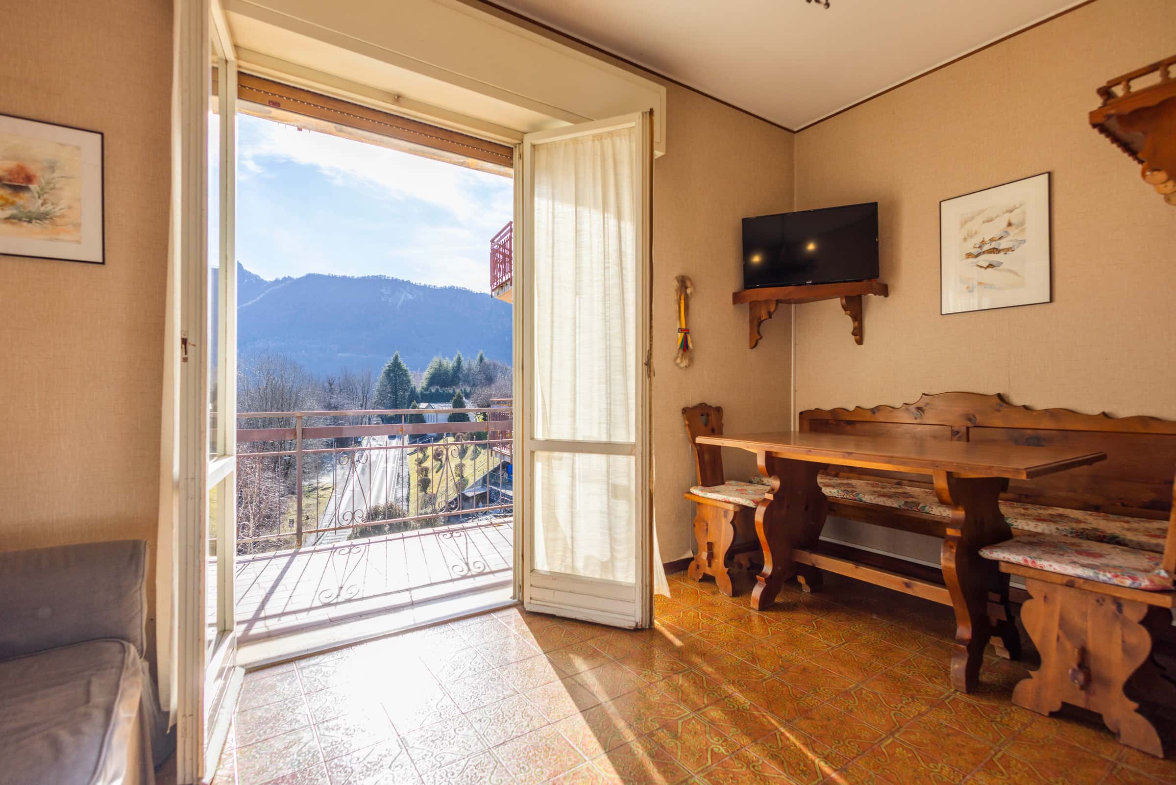 Apartment in Via per Cassina, Moggio for 70 m² with 2 bedrooms