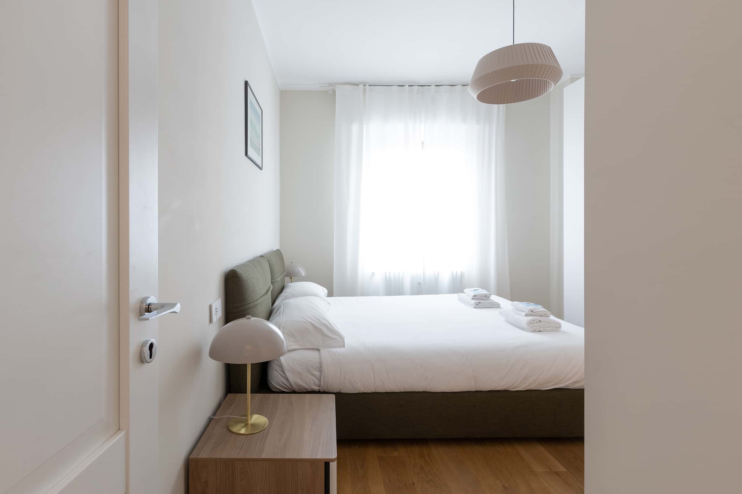 Luminoso Trilocale in Viale Certosa