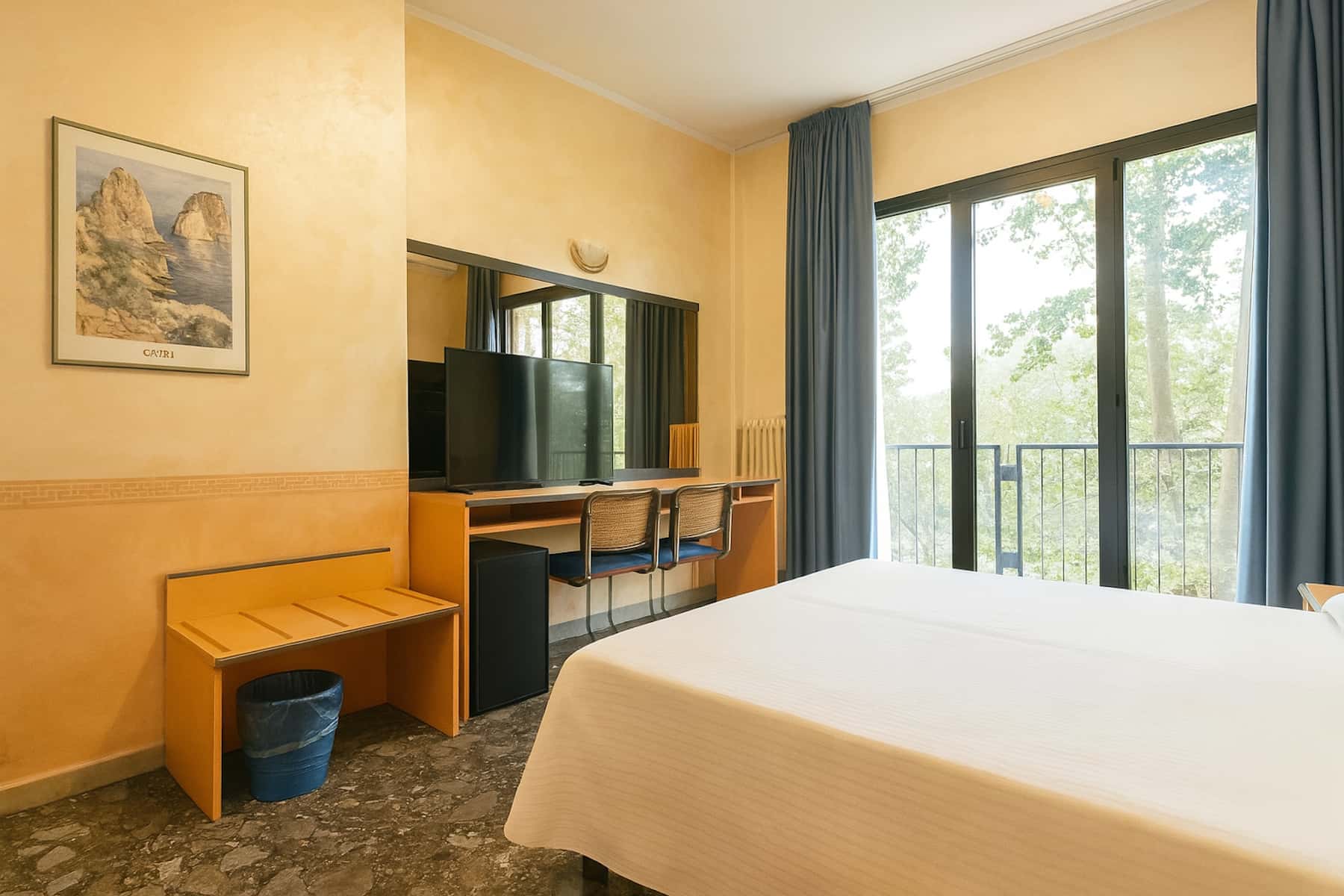 Room in Corso Felice Cavallotti, Novara with 1 bedroom