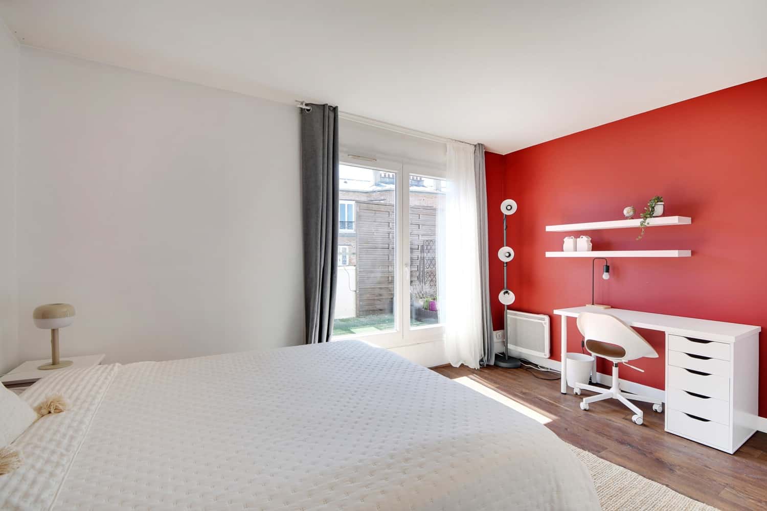 Move into this 18 m² spacious room