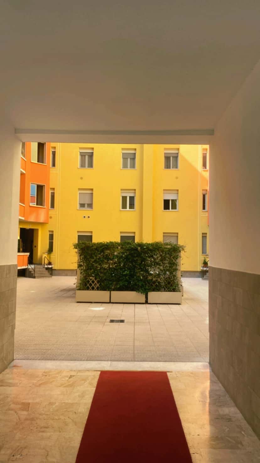 Room in Via Cascina Barocco, Milano for 102 m² with 5 bedrooms