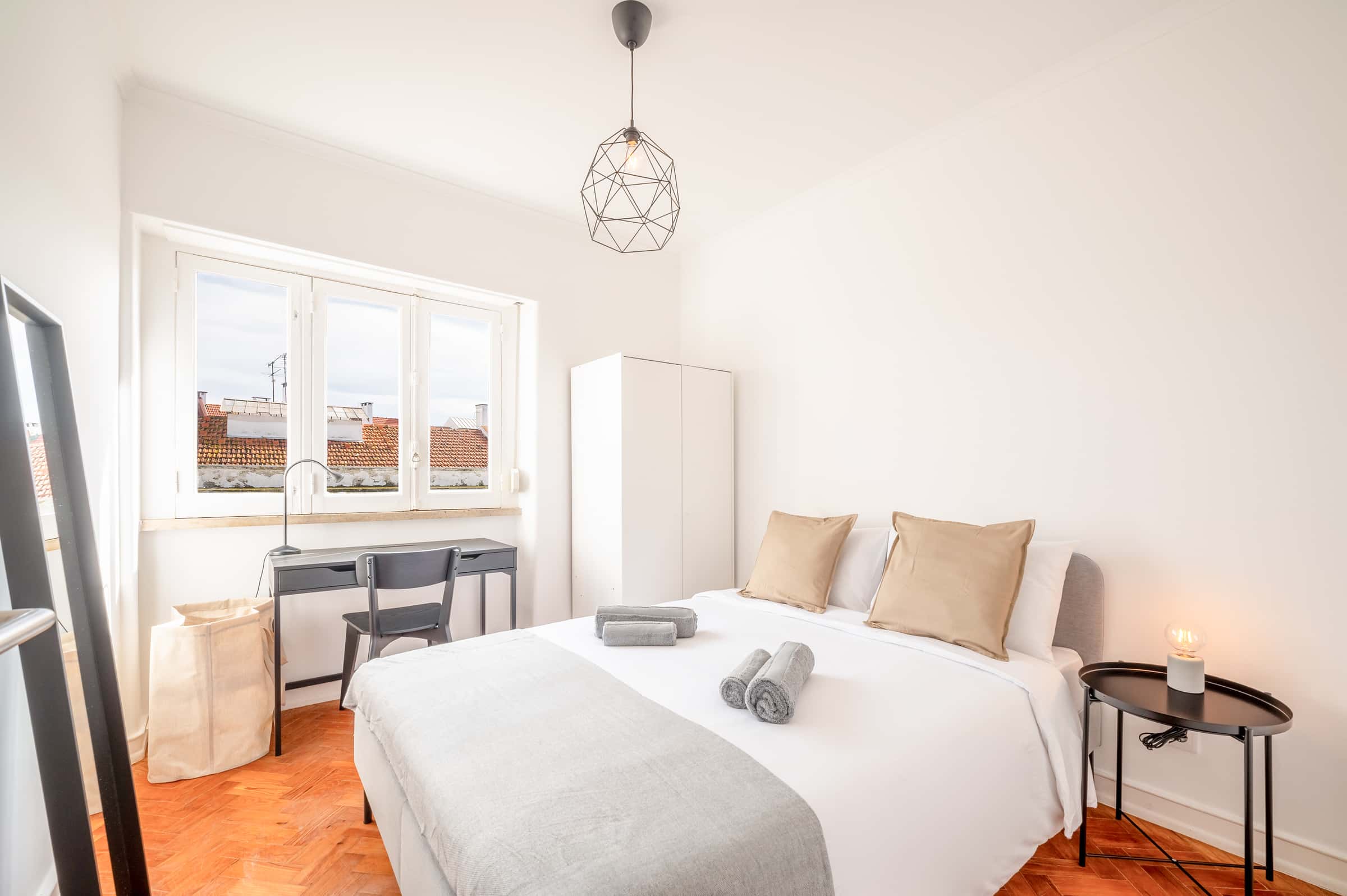 Rua Barão de Sabrosa , - Lisboa, Portugal