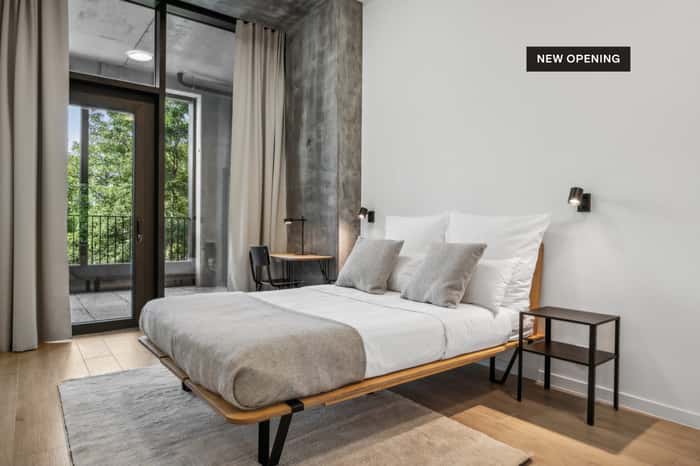 Listing photo thumbnail