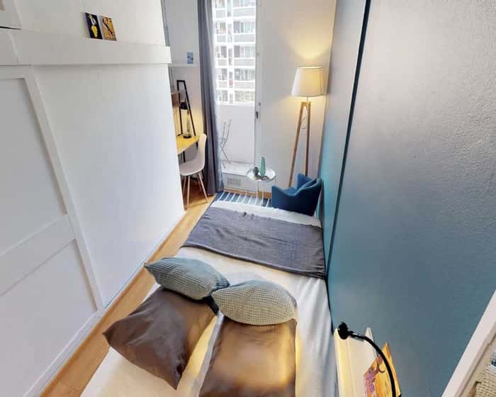 Listing photo thumbnail