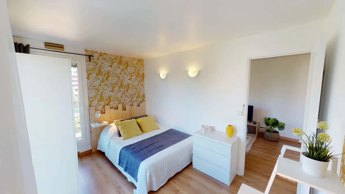 Room in Rue Salvador Allende, Nanterre for 84 m² with 4 bedrooms