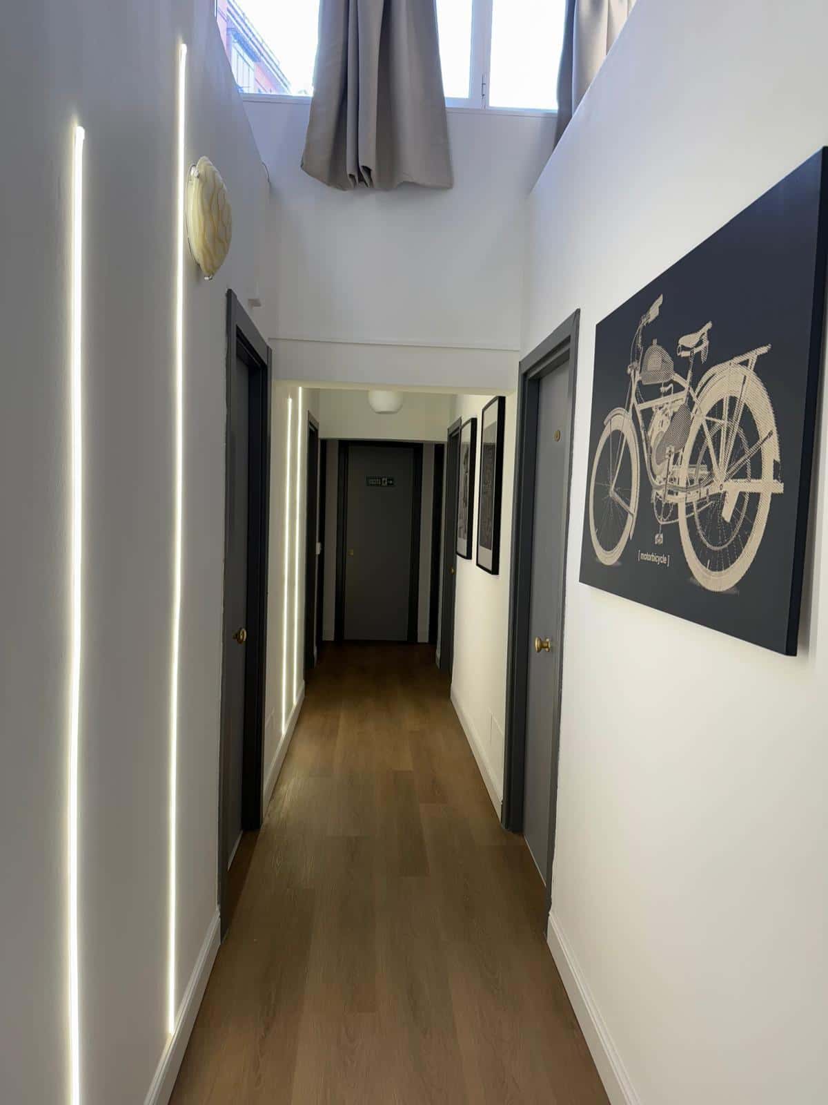 Stanza in Via Pompei, Roma