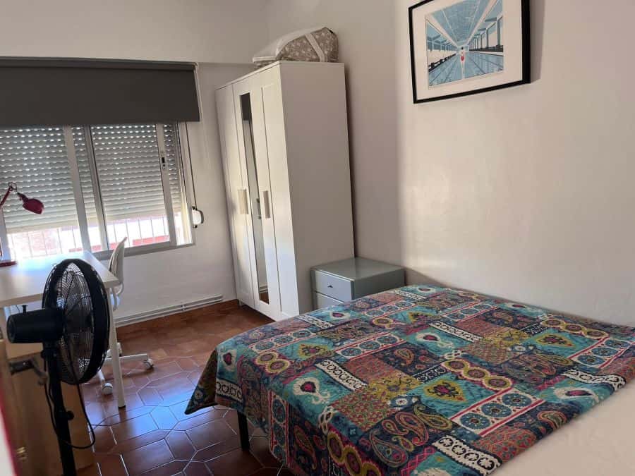 Habitación en piso de 3 habitaciones en La Saïdia
