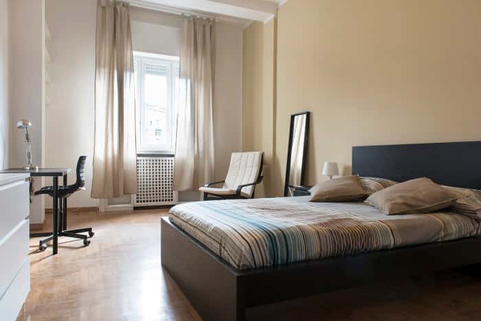 Listing photo thumbnail