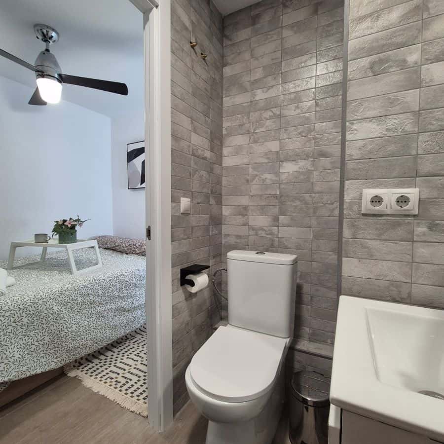 Habitación en piso de 5 habitaciones en Natzaret