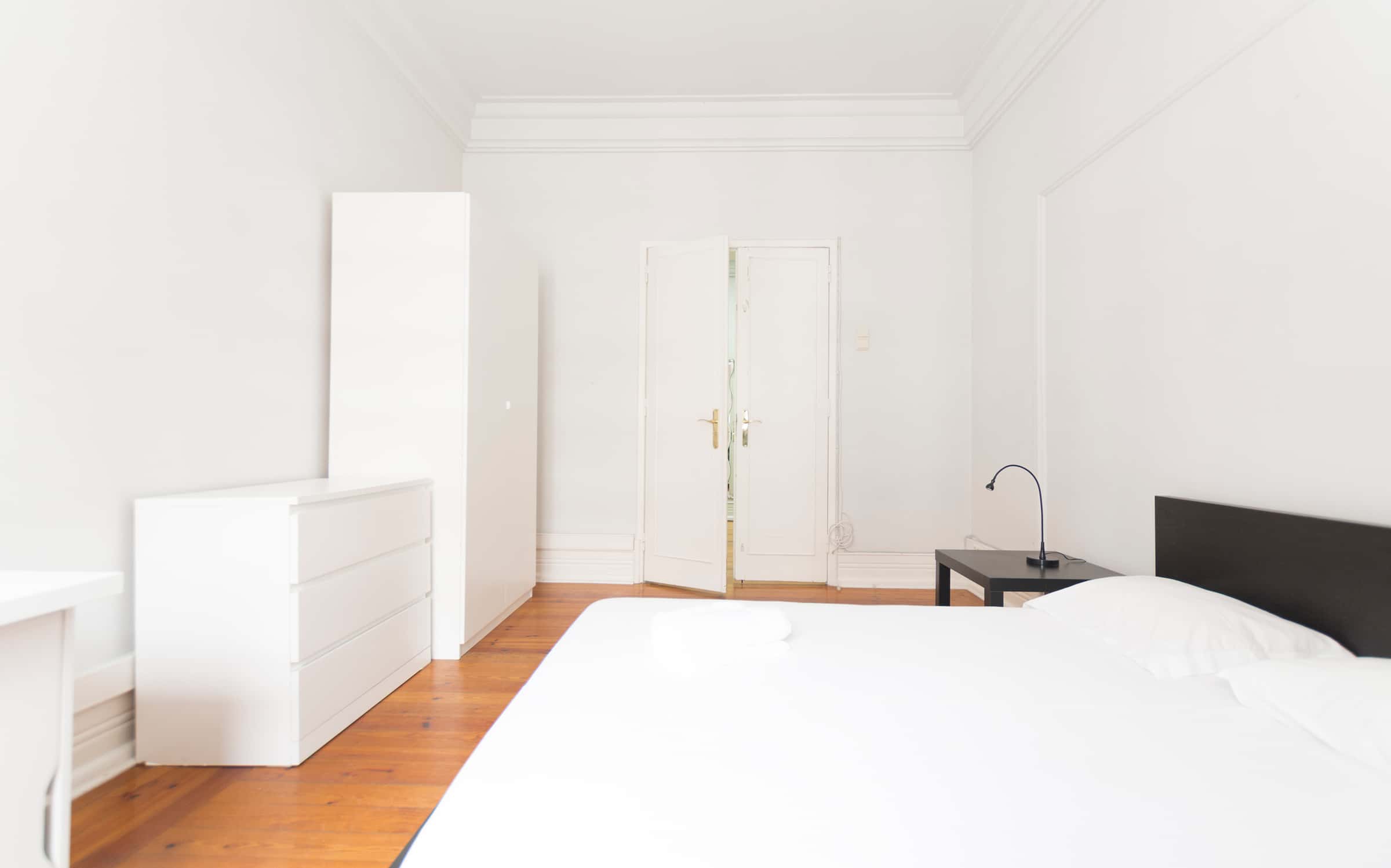 Avenida António Augusto de Aguiar (Students only)