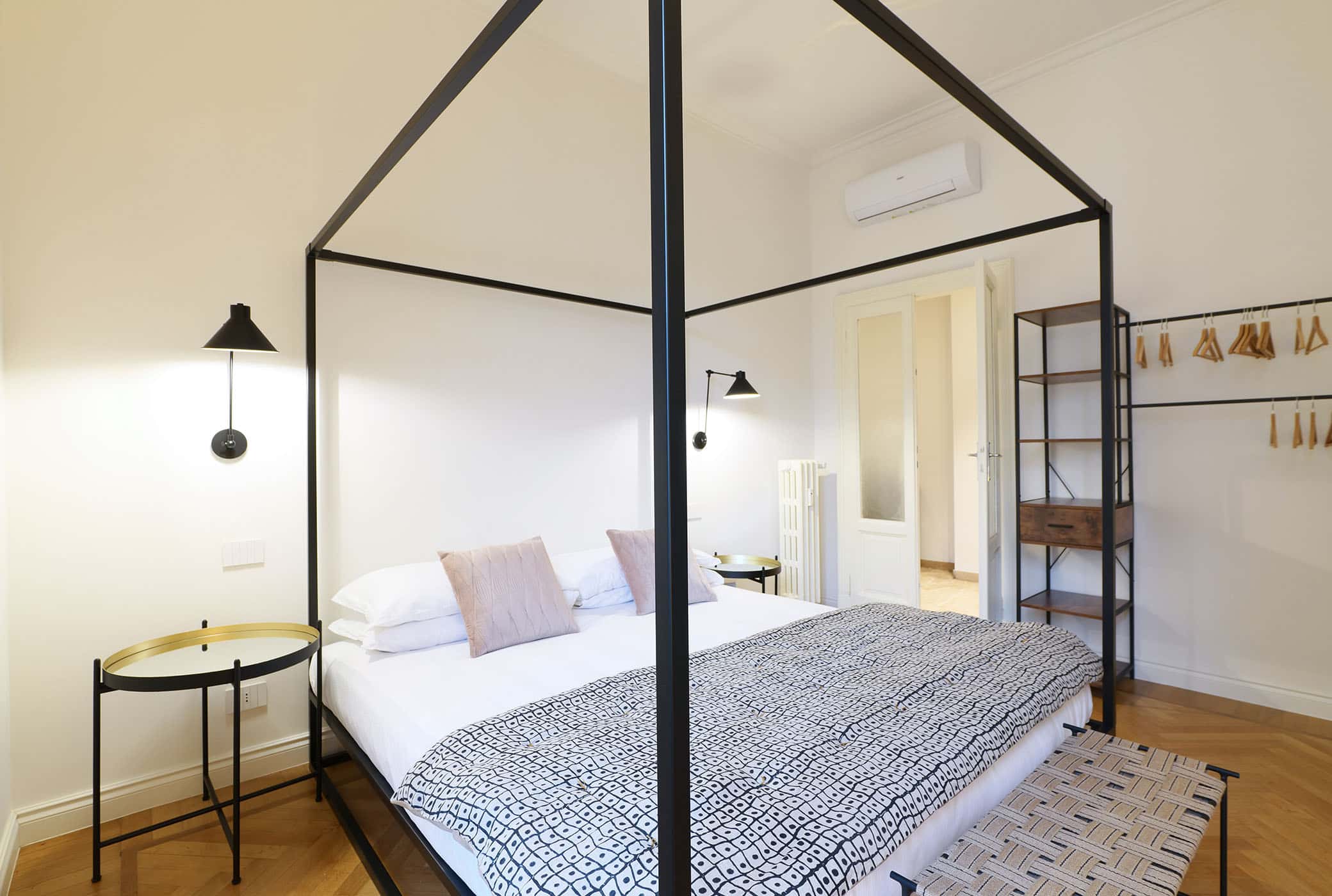 Apartment Milan, 2 beds — photo 11
