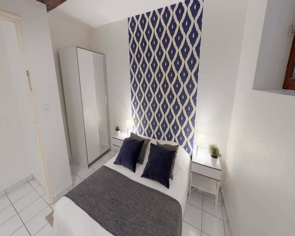 Chambre dans le rue Neuve