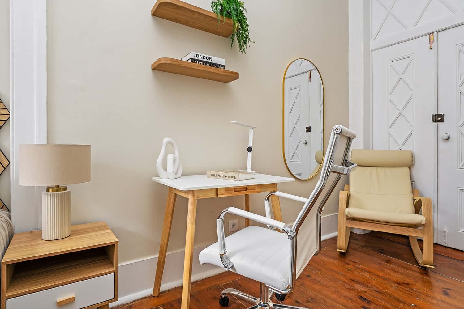 Room 1  - 83. Rua da Emenda 111 1