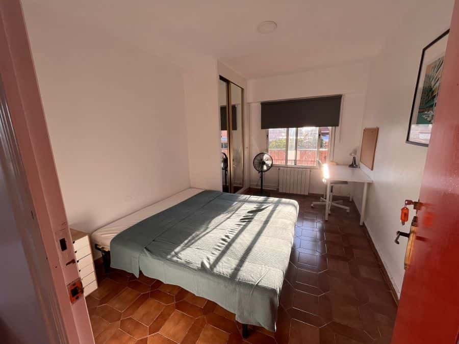Habitación en piso de 3 habitaciones en La Saïdia