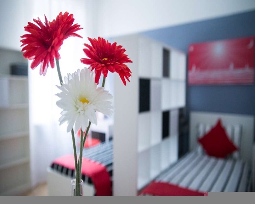 Listing photo thumbnail