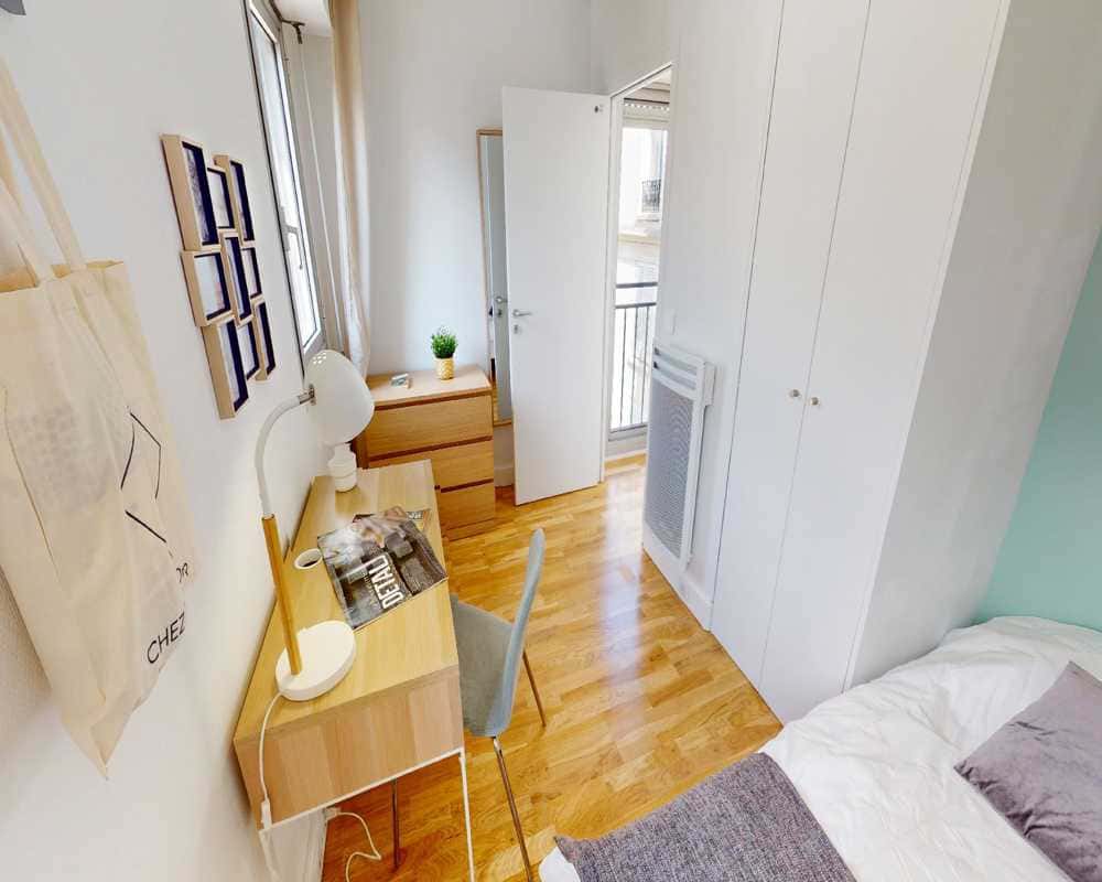 Chambre dans le rue de l'Eglise