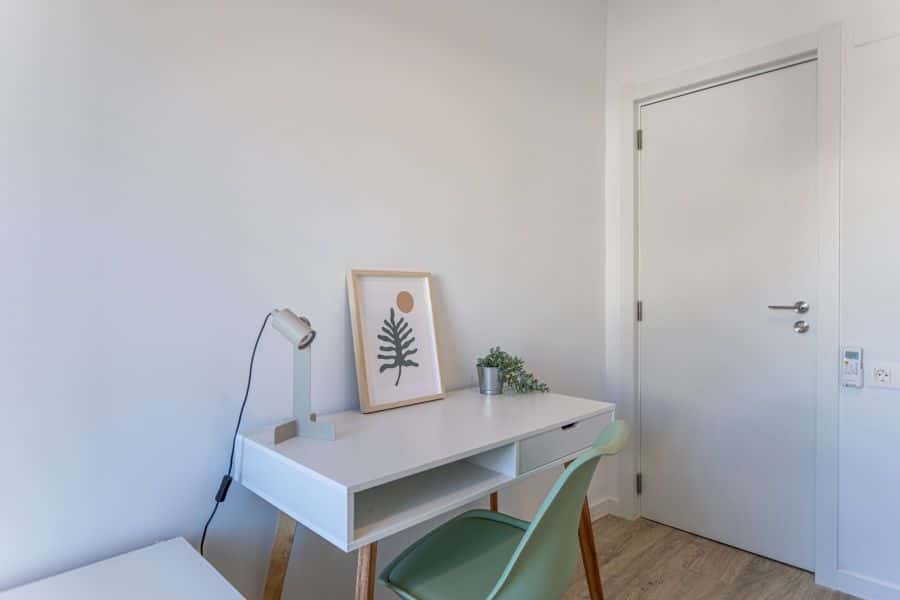 Habitación en piso de 4 habitaciones en L'olivereta