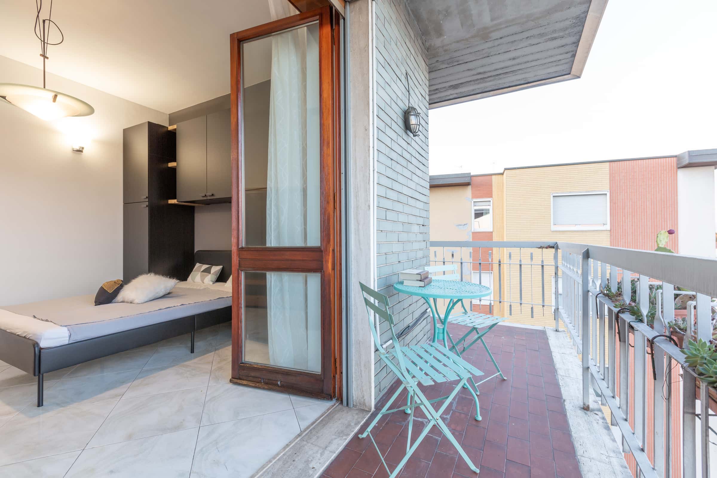 Single room Milan, 4 beds — photo 4